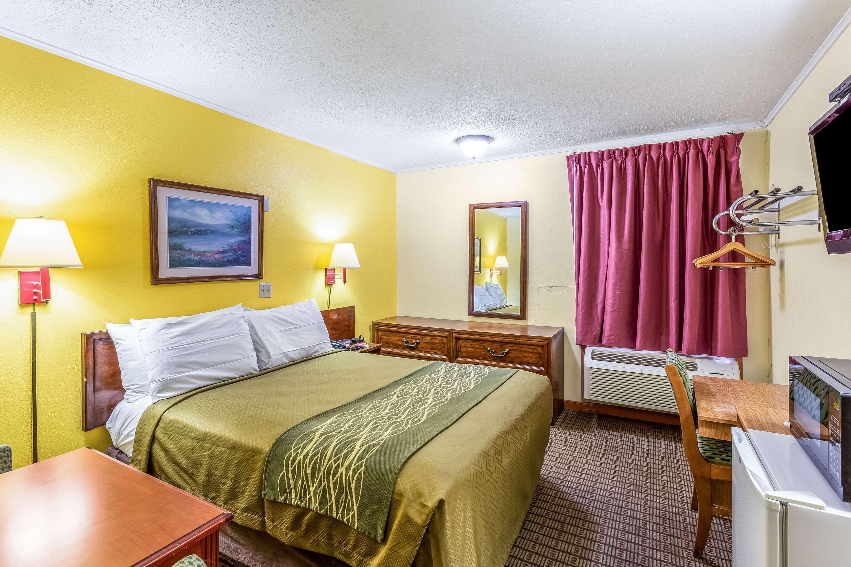 Econo Lodge Morgantown Luaran gambar