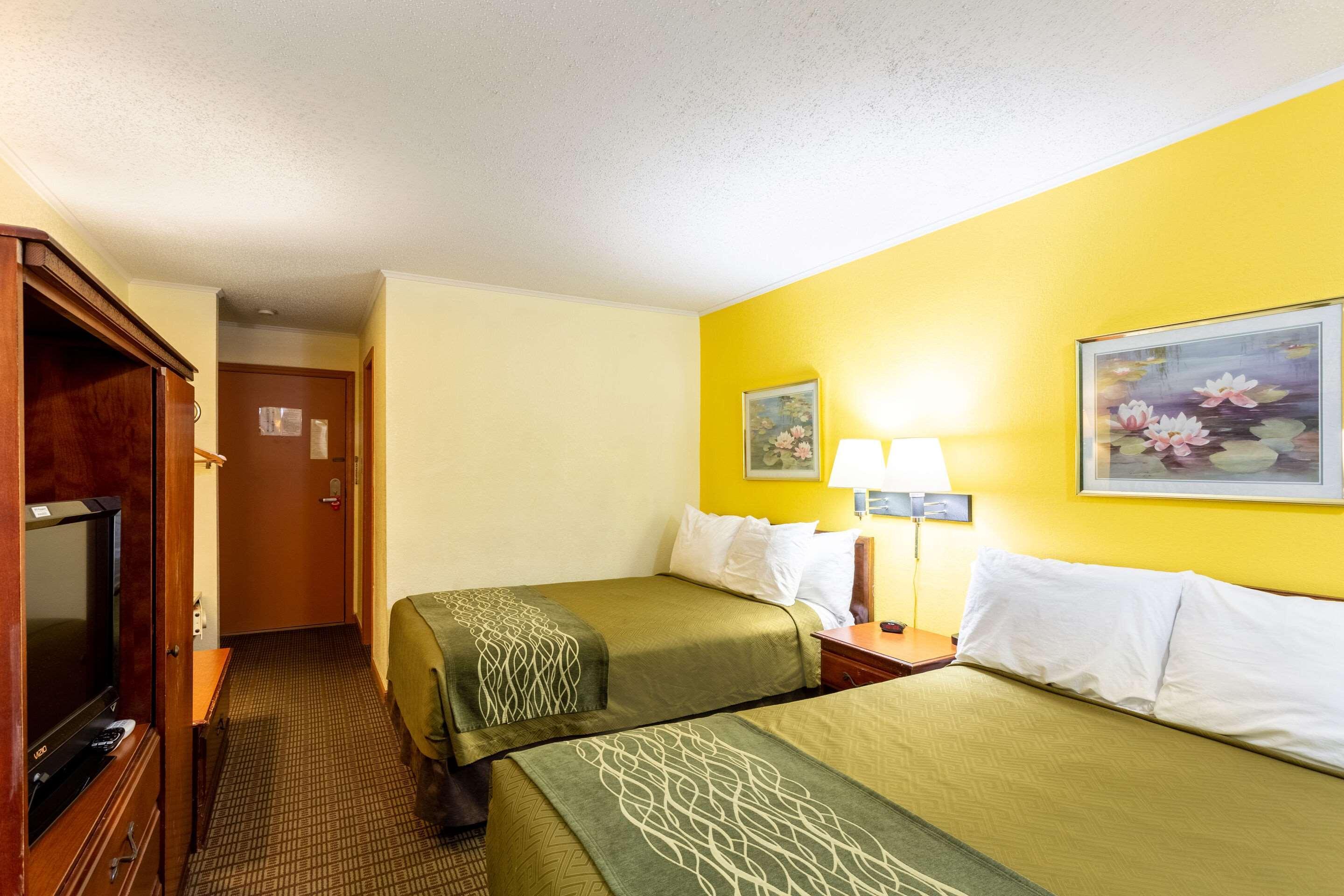 Econo Lodge Morgantown Luaran gambar