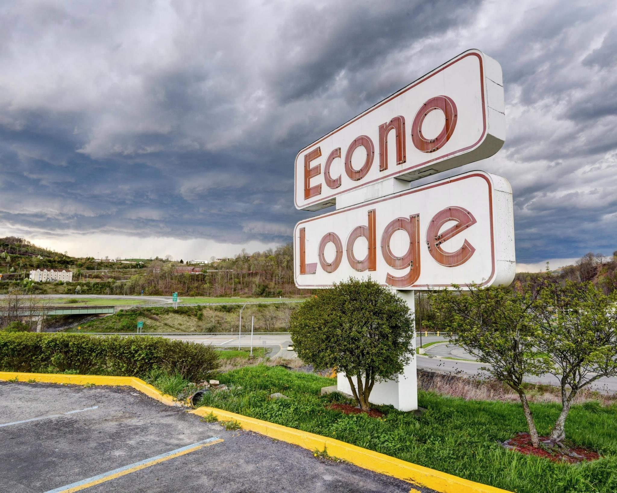 Econo Lodge Morgantown Luaran gambar