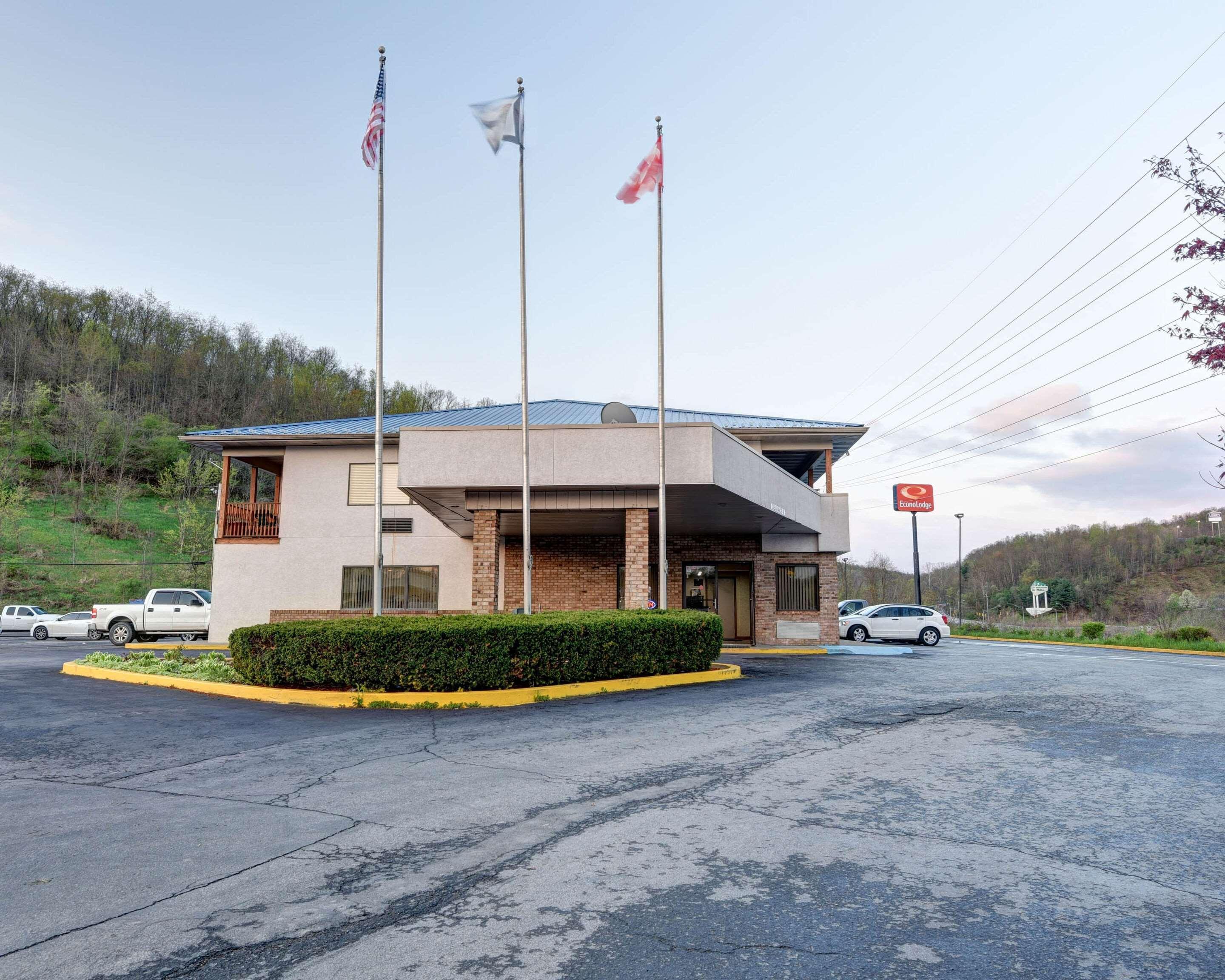 Econo Lodge Morgantown Luaran gambar