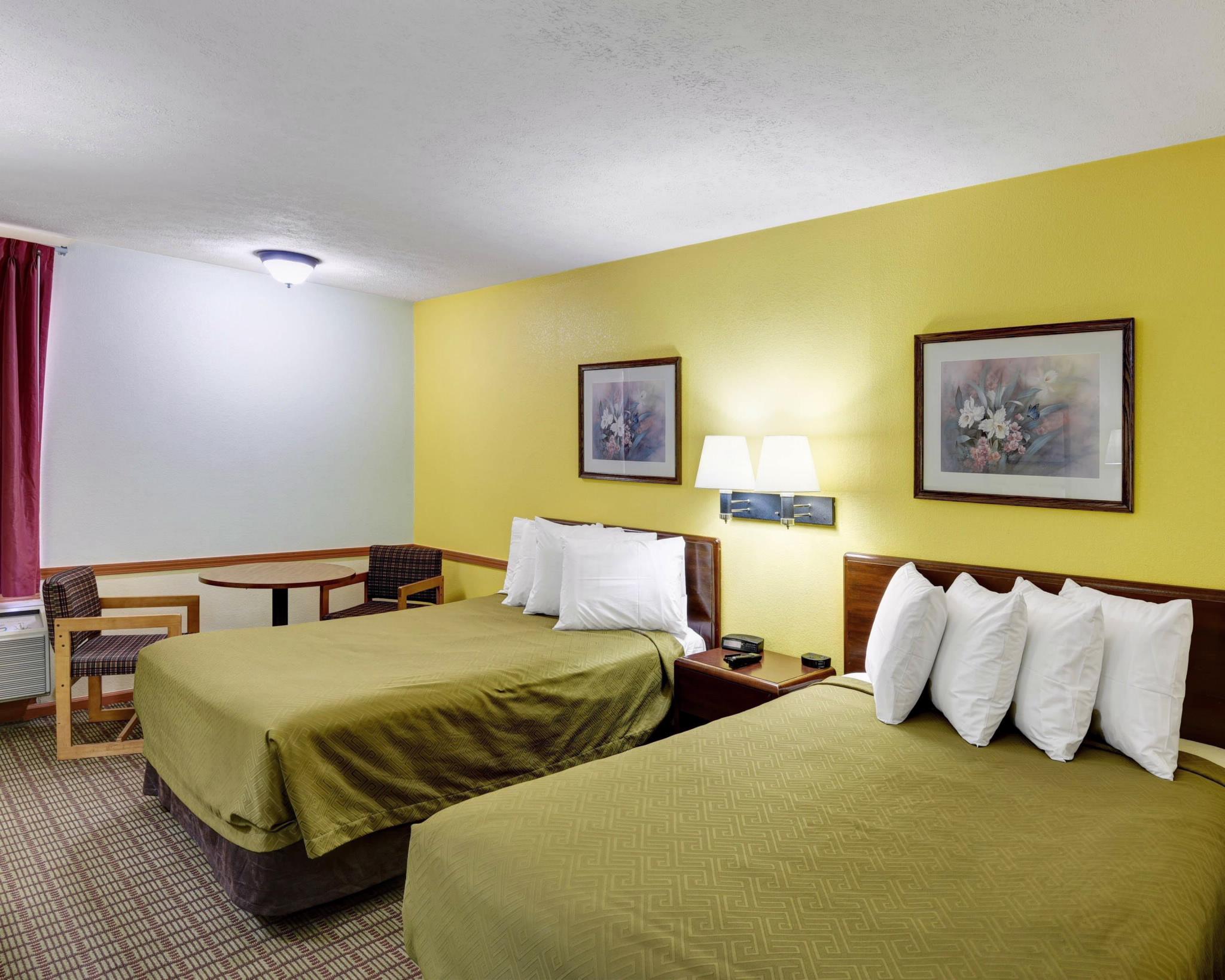 Econo Lodge Morgantown Luaran gambar